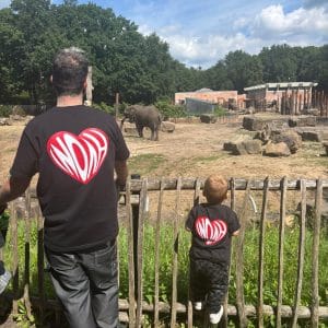 INOAH. - Heart Tee Vader & Zoon